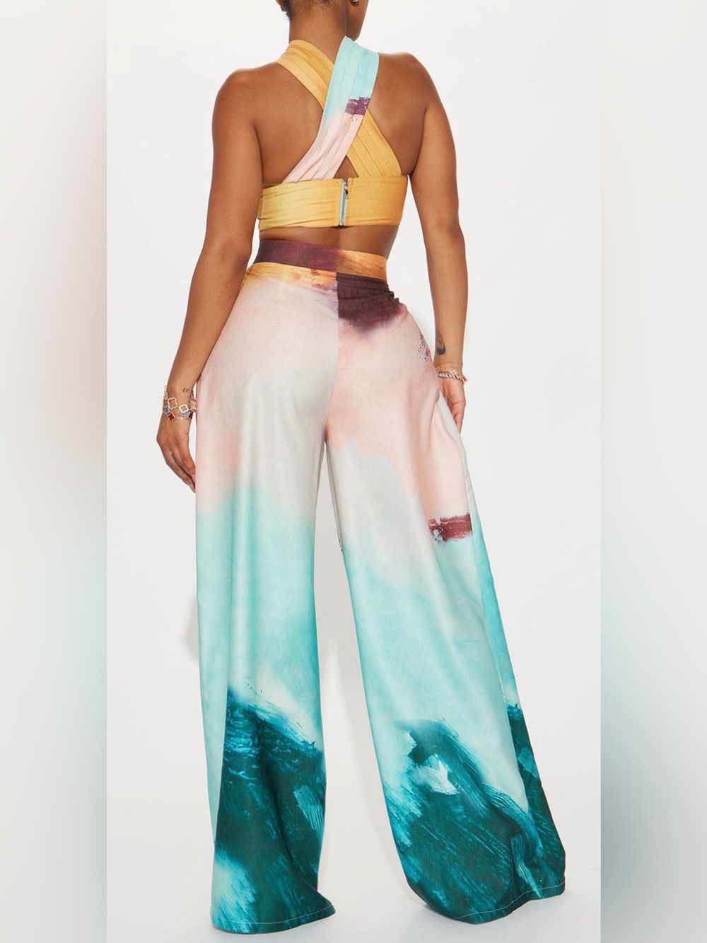 New set size L - Picture 2 of 2